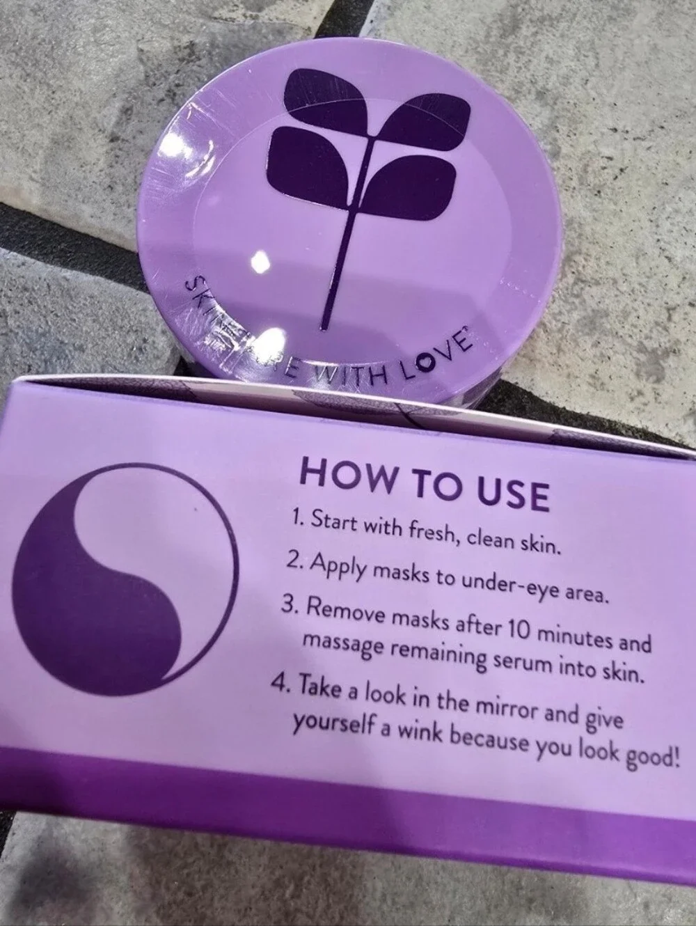 Red Aspen Lavender Amethyst Moisturize Glow Eye Masks